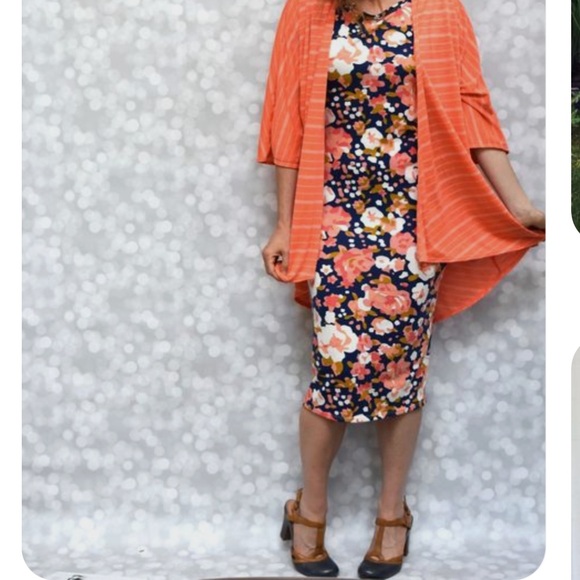 NEW LuLaRoe Julia Print Pullover Dress Size XS - Picture 11 of 14